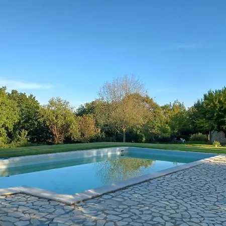 Canonici Alloggio per agriturismo *